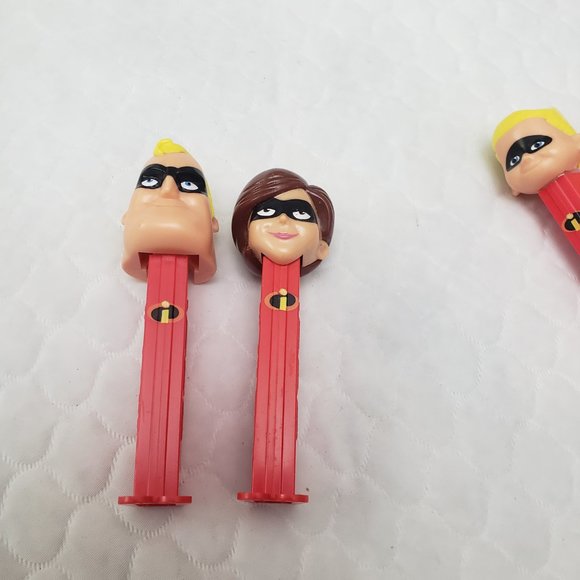 Disney The Incredibles Bundle- Toys, Dolls, Cards - Picture 10 of 10